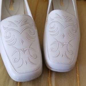 Mushrooms Embroidered Flats